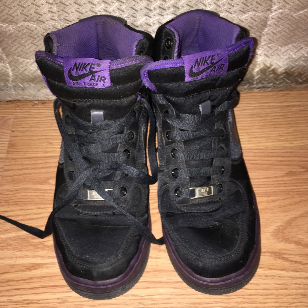 Nike shoes